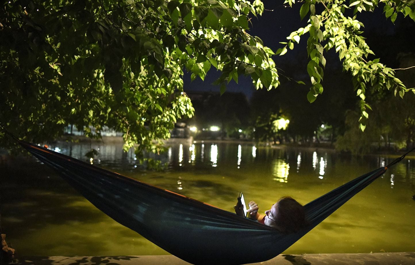 “Esta mañana me he puesto una chaquetilla”… ¿Pero dónde viven estos afortunados que tienen noches “frescas”? “Esta mañana me he puesto una chaquetilla”… ¿Pero dónde viven estos afortunados que tienen noches “frescas”?